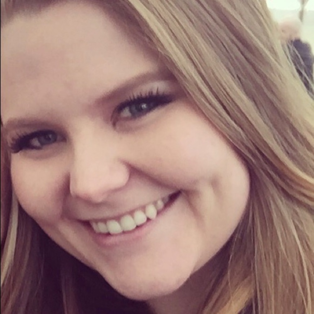 Meet your Posher, Devin